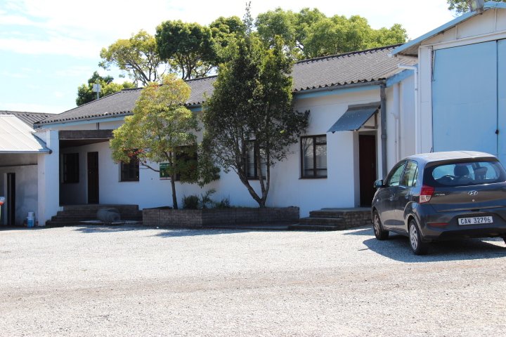 To Let  Bedroom Property for Rent in George Industrial Western Cape